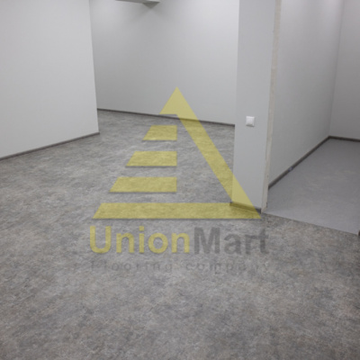 Office linoleum installation